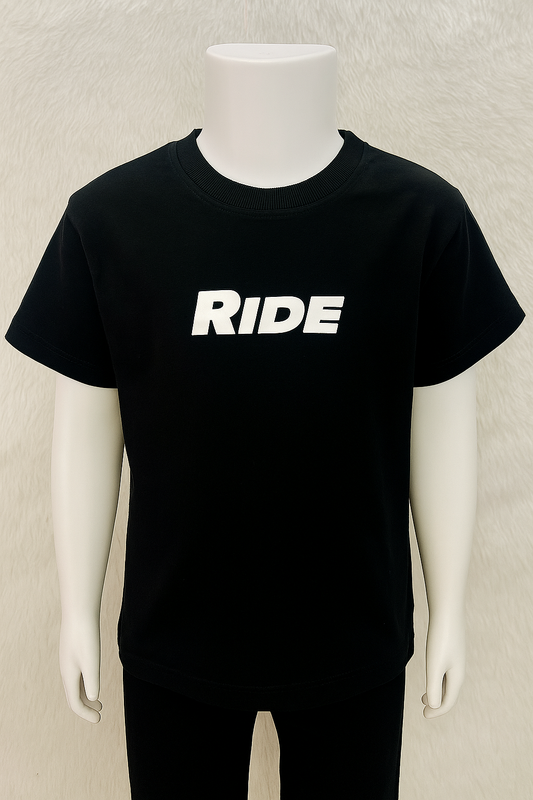 Half sleeve t shirt