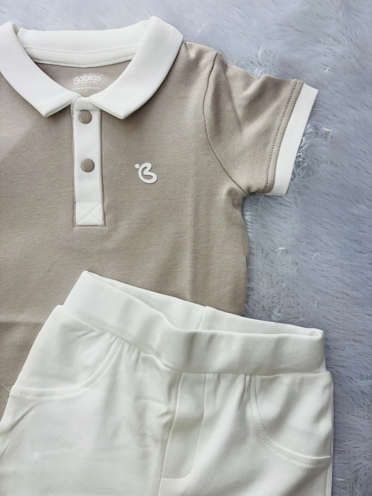 short sleeve t shirts and trousers