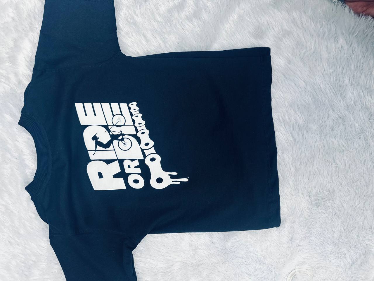 Half sleeve t shirt