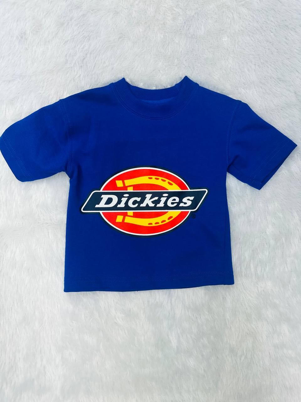 Short sleeve t shirt