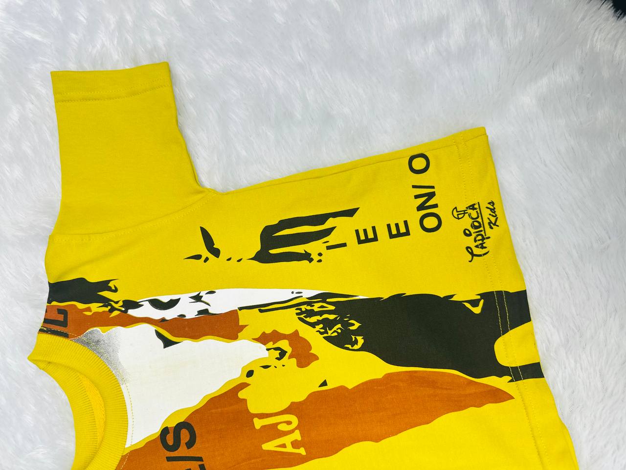 Half sleeve t shirt
